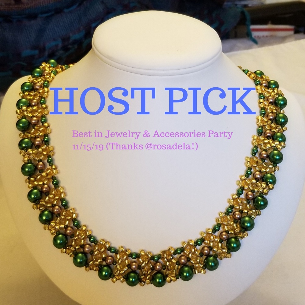 🦚HP🦚 Handmade Necklace Gold & Green GLP